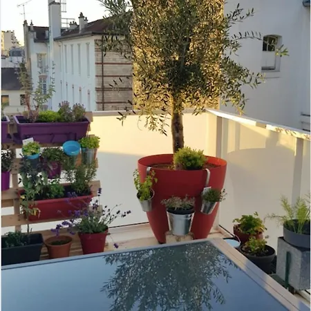 Superb Family Apartment In Paris * Parijs